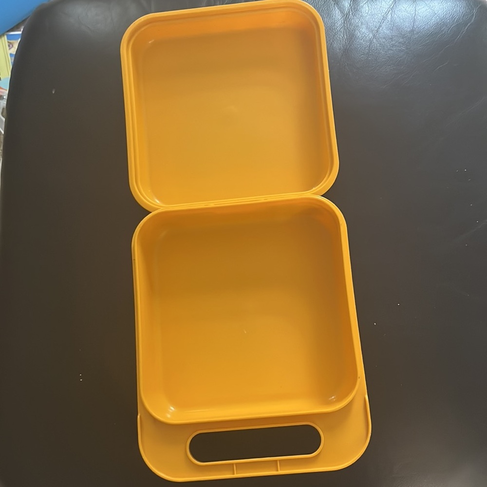 Tupperware ABC school case - Picture 3 of 7